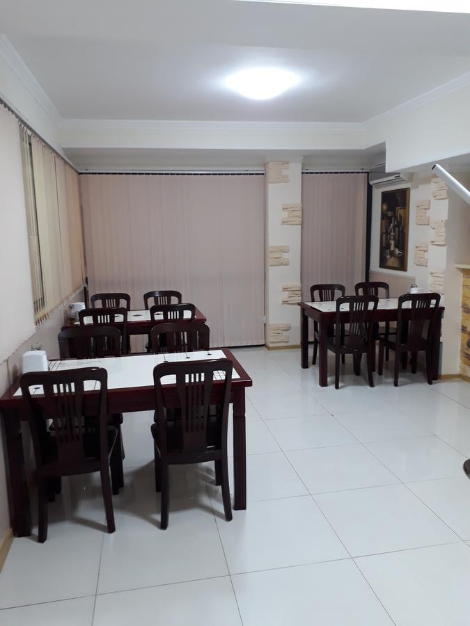 Hotel Botakoz أستانا المظهر الخارجي الصورة